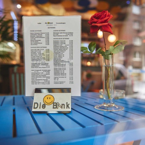 Die :) Bank