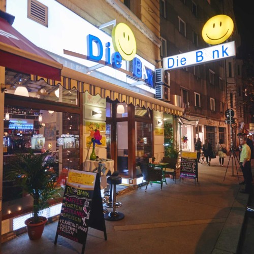 Die :) Bank